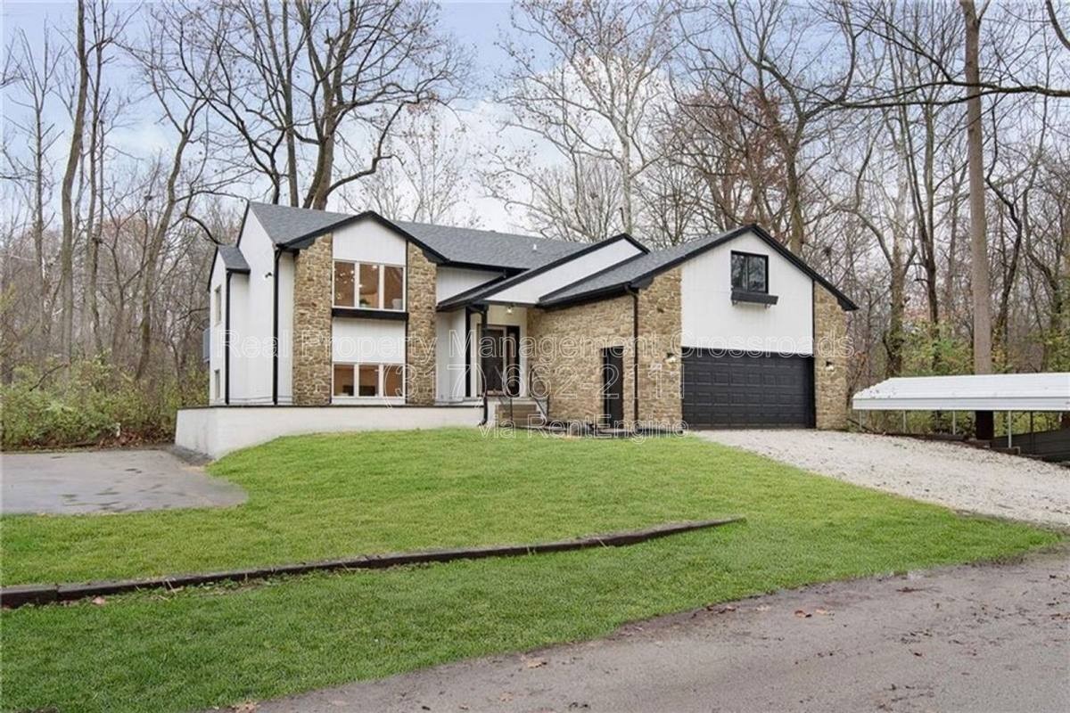4539 Berkshire Rd - Photo 2 of 10