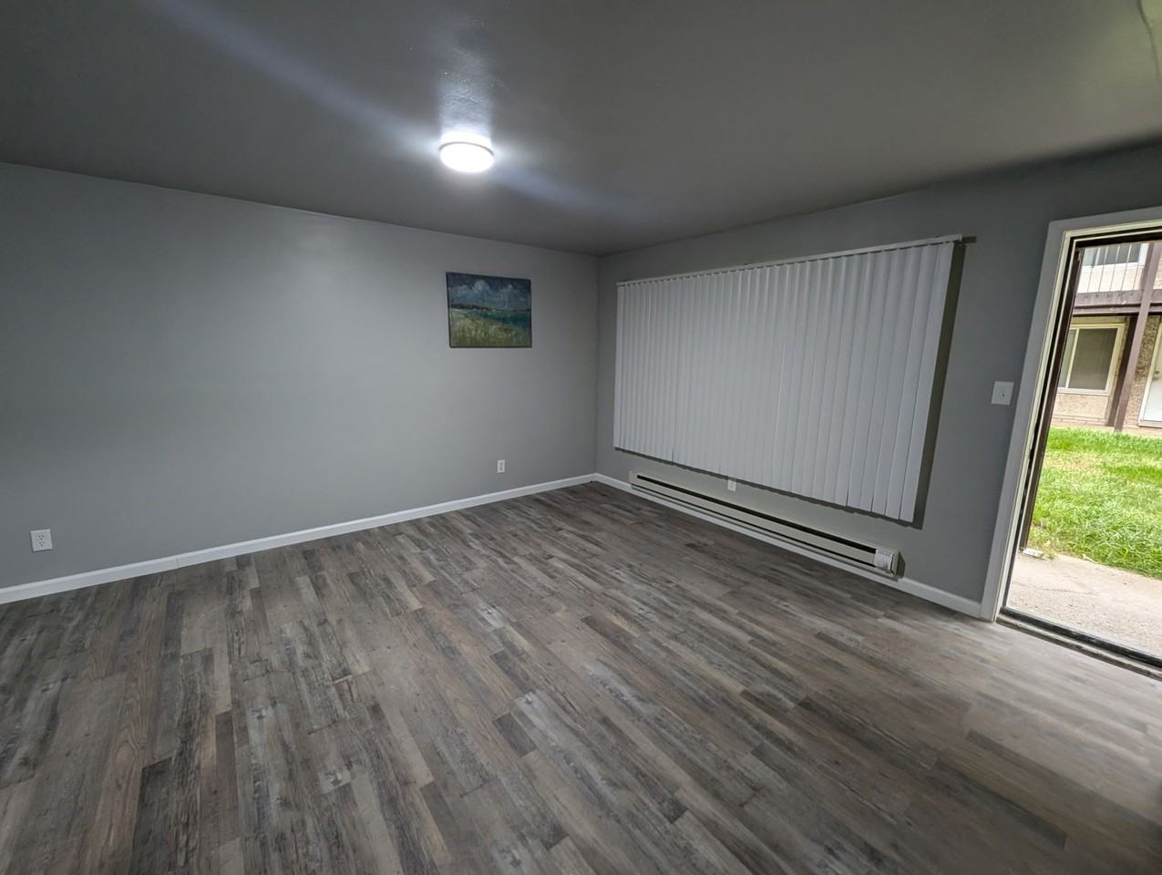 Woodland Arms Apartments - Photo 6 of 37