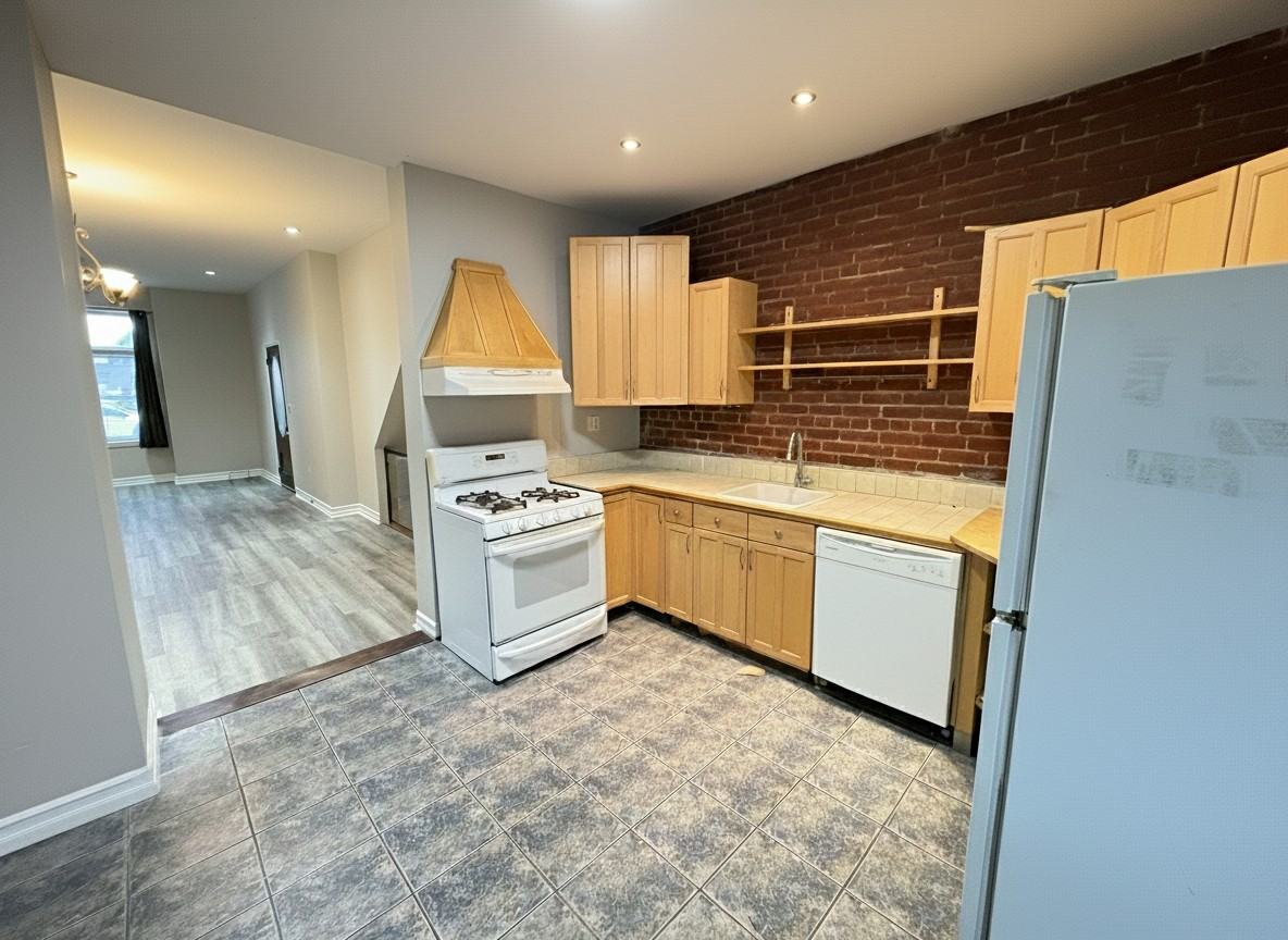 126 Park St. South  Unit 1 - Photo 2 of 13