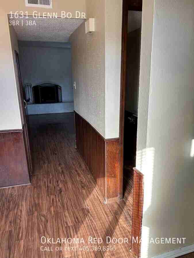 1631 Glenn Bo Dr - Photo 3 of 26