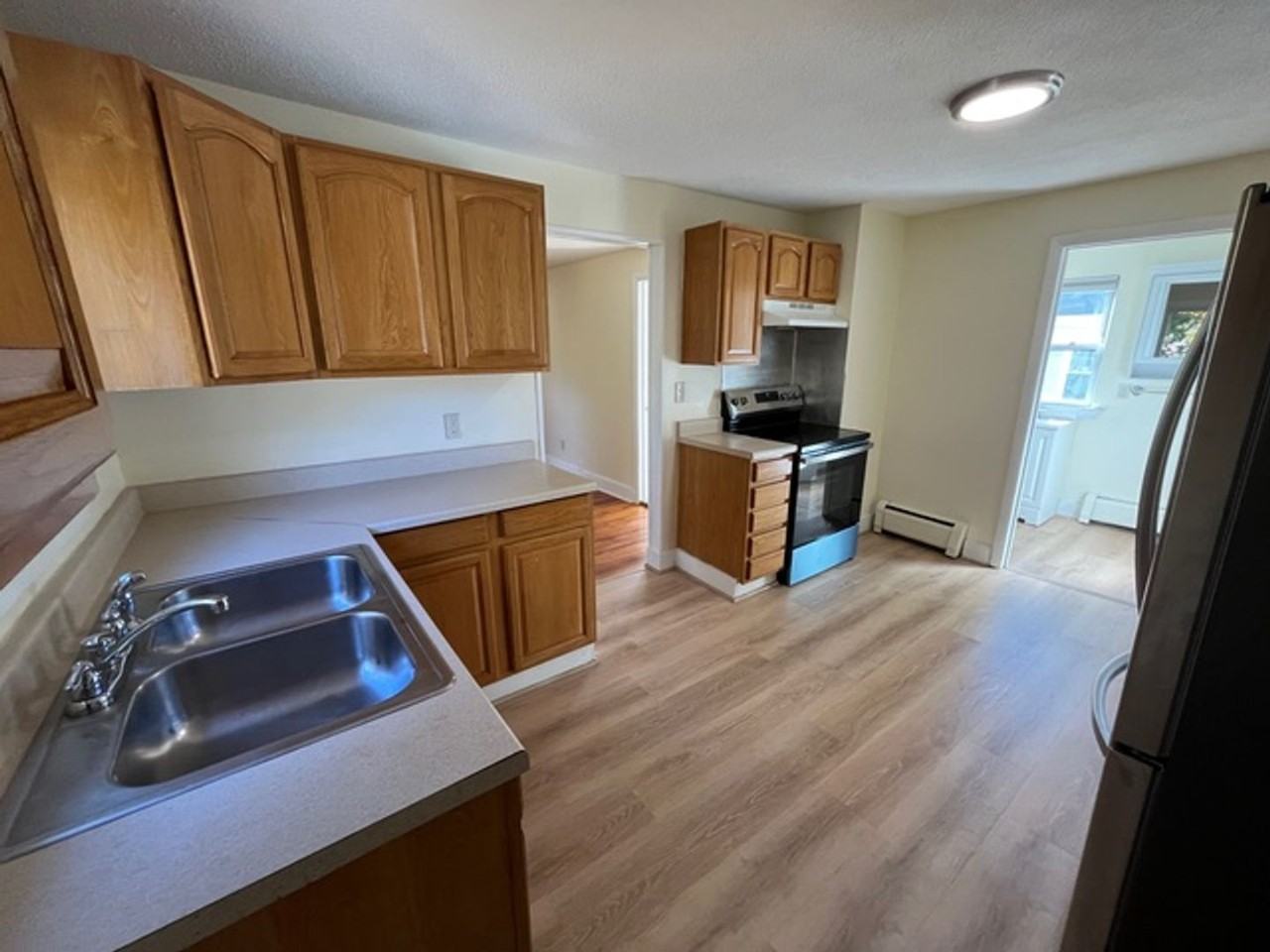 11 Union Court - Photo 2 of 22