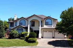 featured image of 5680 Cornwall Place