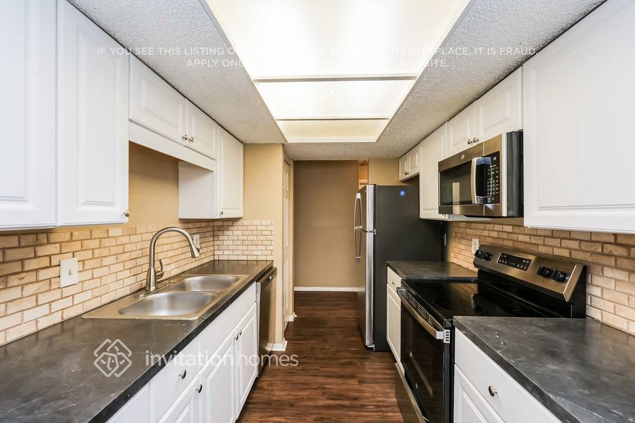 23610 Downs Place - Photo 5 of 17