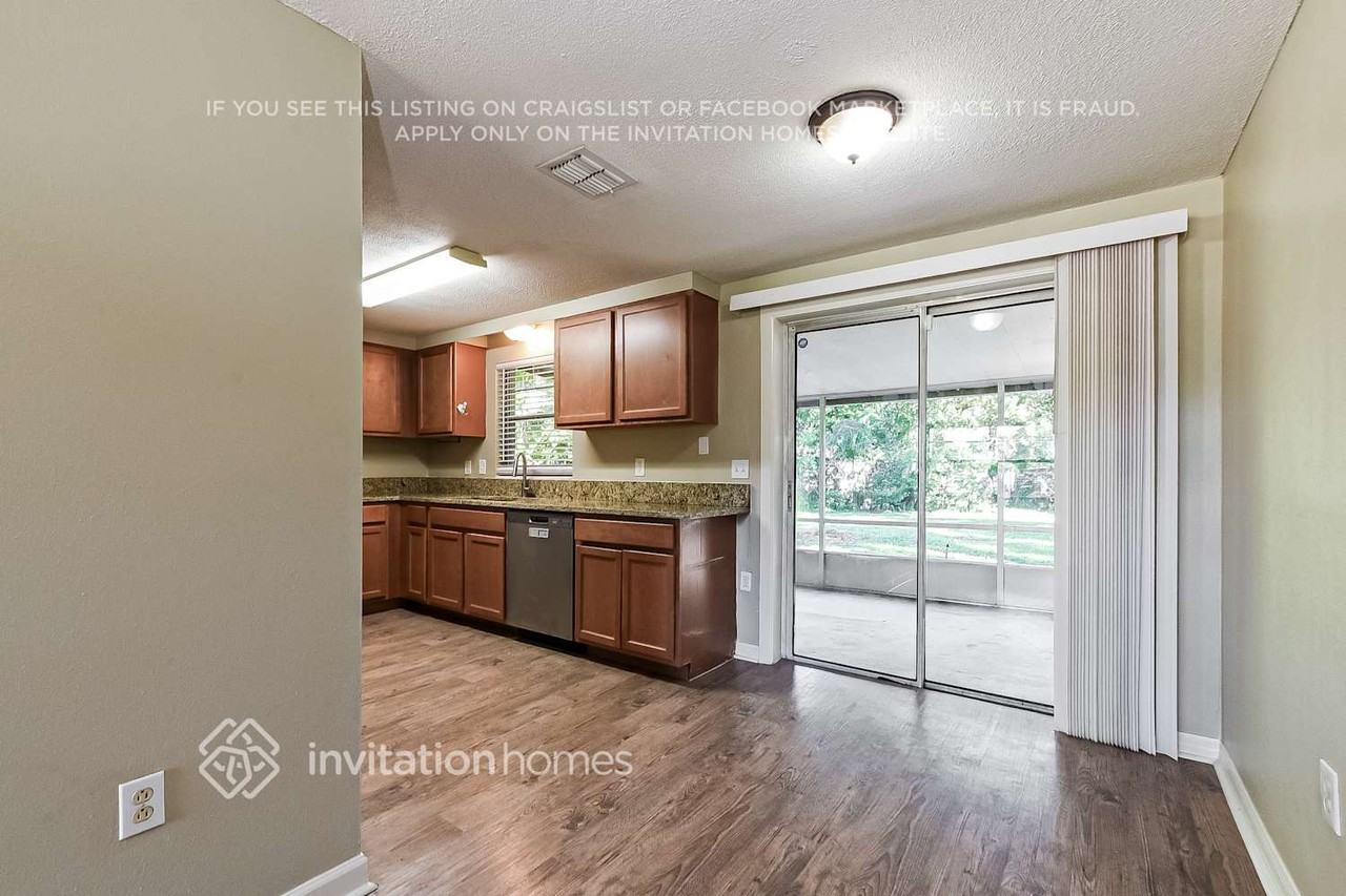 2231 Camellia Drive - Photo 5 of 17