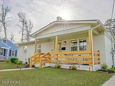 110 S 15th St - Photo 2 of 34