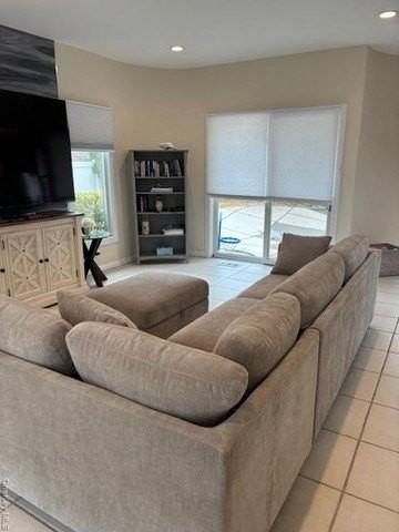 54 Matlock St - Photo 3 of 34