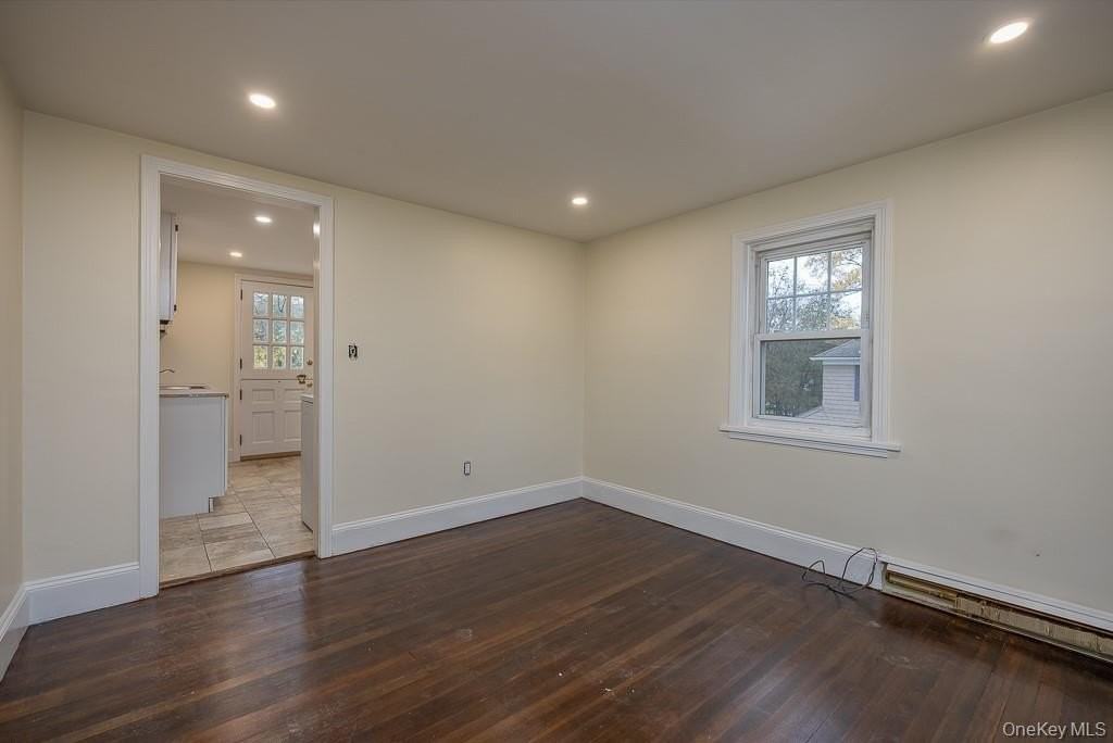 5 W Stone St 2nd Fl #2ndFL - Photo 7 of 9