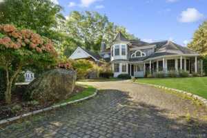 featured image of 39 39 Smugglers Path