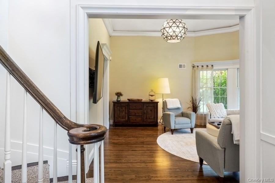 39 39 Smugglers Path - Photo 4 of 48