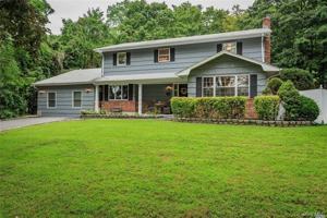 featured image of 2 Harbor Cir