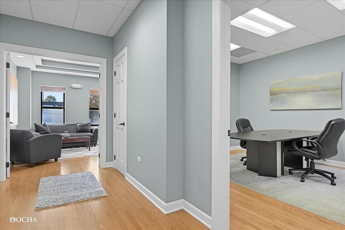 202 W Main St #202 - Photo 4 of 17