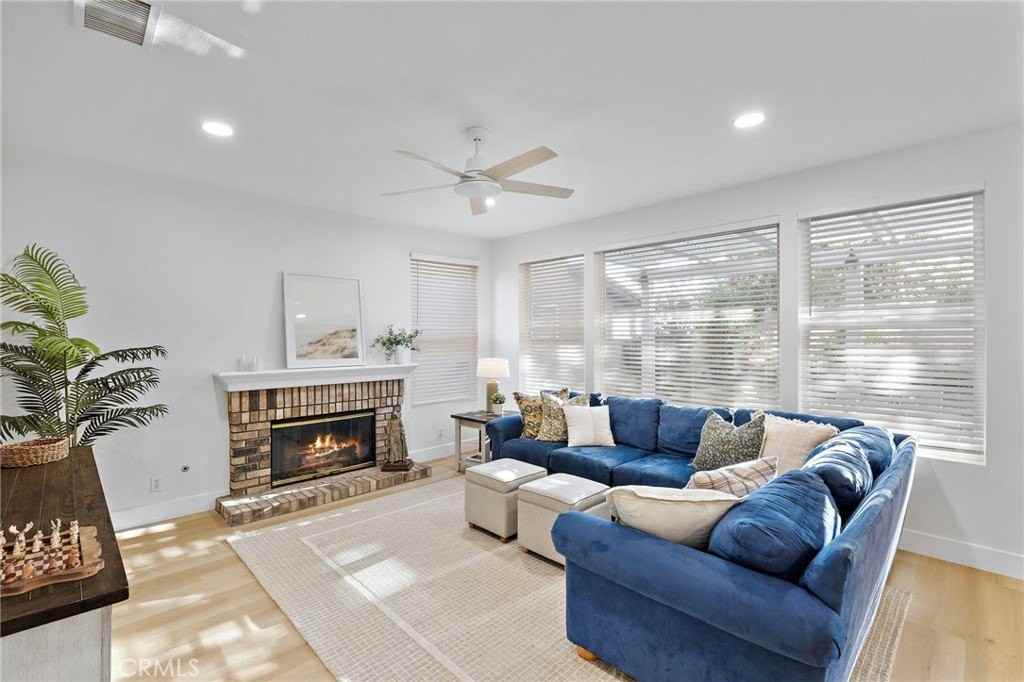 19361 Jasper Hill Rd - Photo 3 of 37