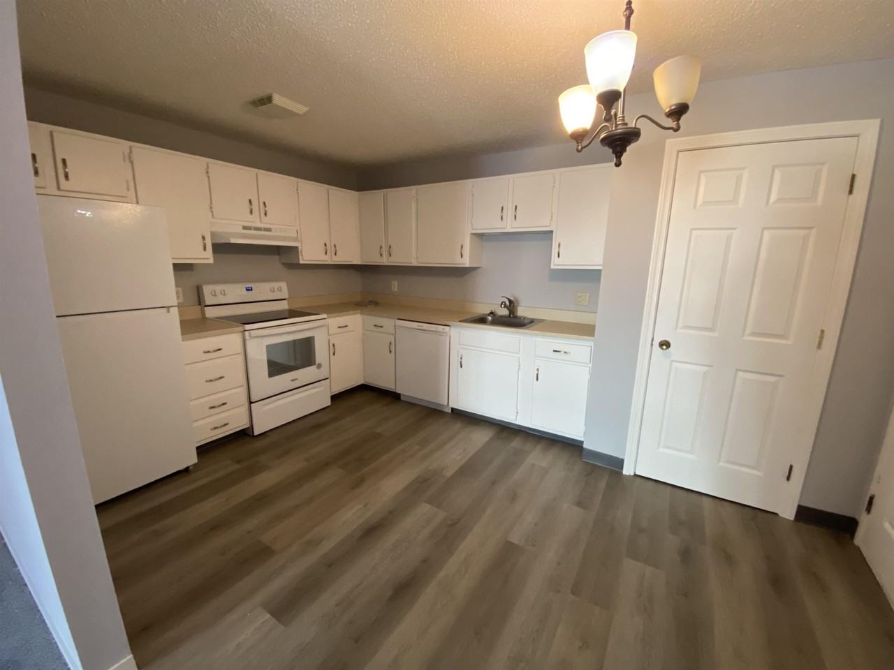 14 Northbrook Drive #18 - Photo 3 of 14