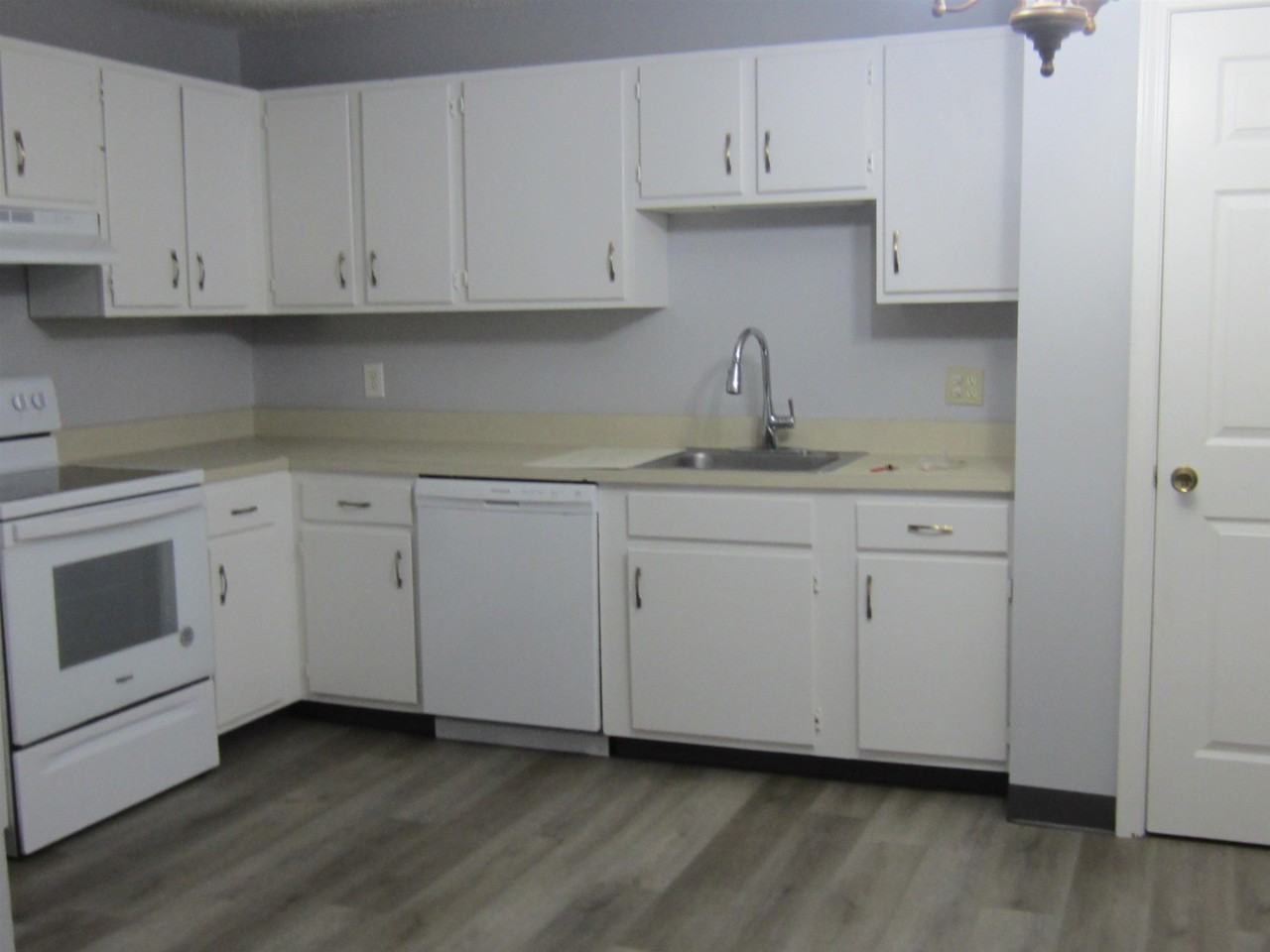 14 Northbrook Drive #18 - Photo 4 of 14