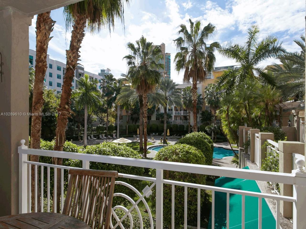 140 Meridian Ave - Photo 7 of 8