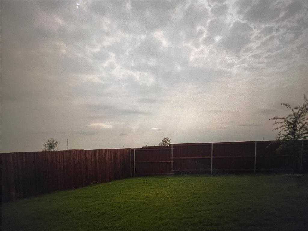 6841 Bonanza Way - Photo 3 of 13