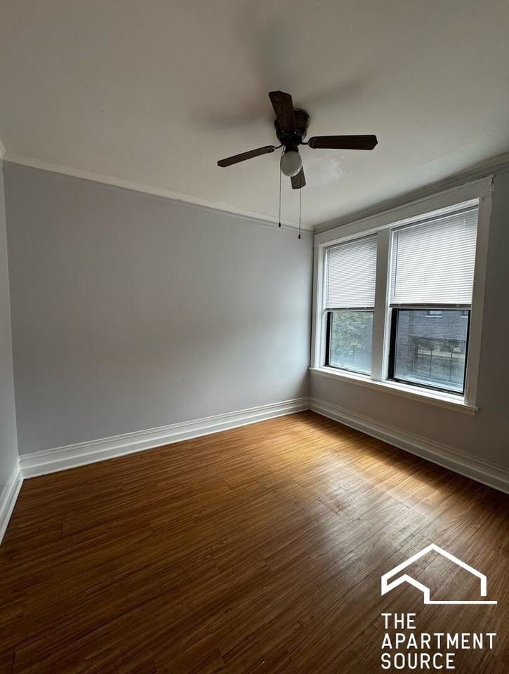 4805 N Central Park Ave #203 - Photo 4 of 8