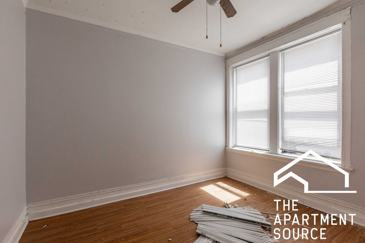 4805 N Central Park Ave #203 - Photo 6 of 8