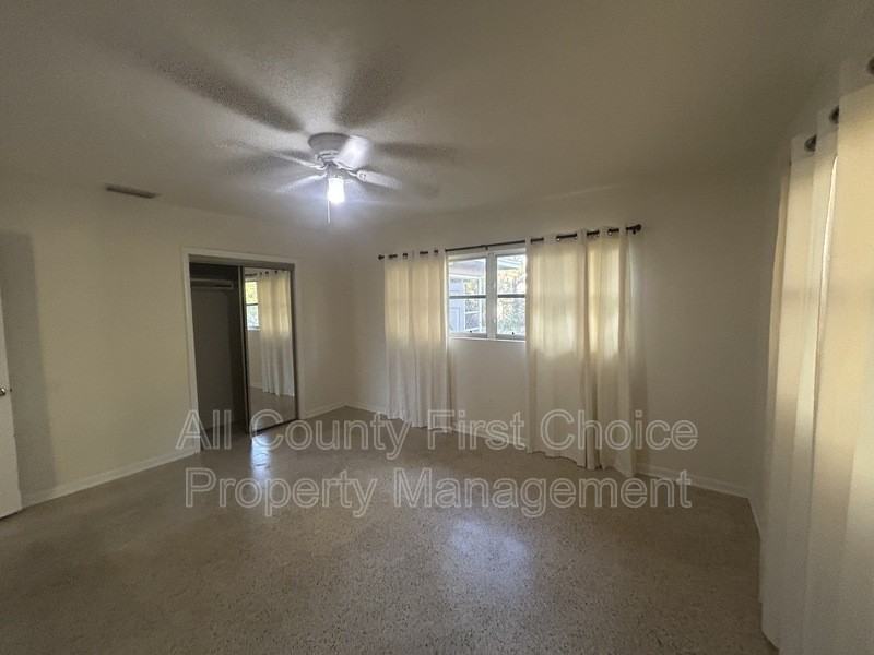 2797 Renatta Dr - Photo 3 of 13