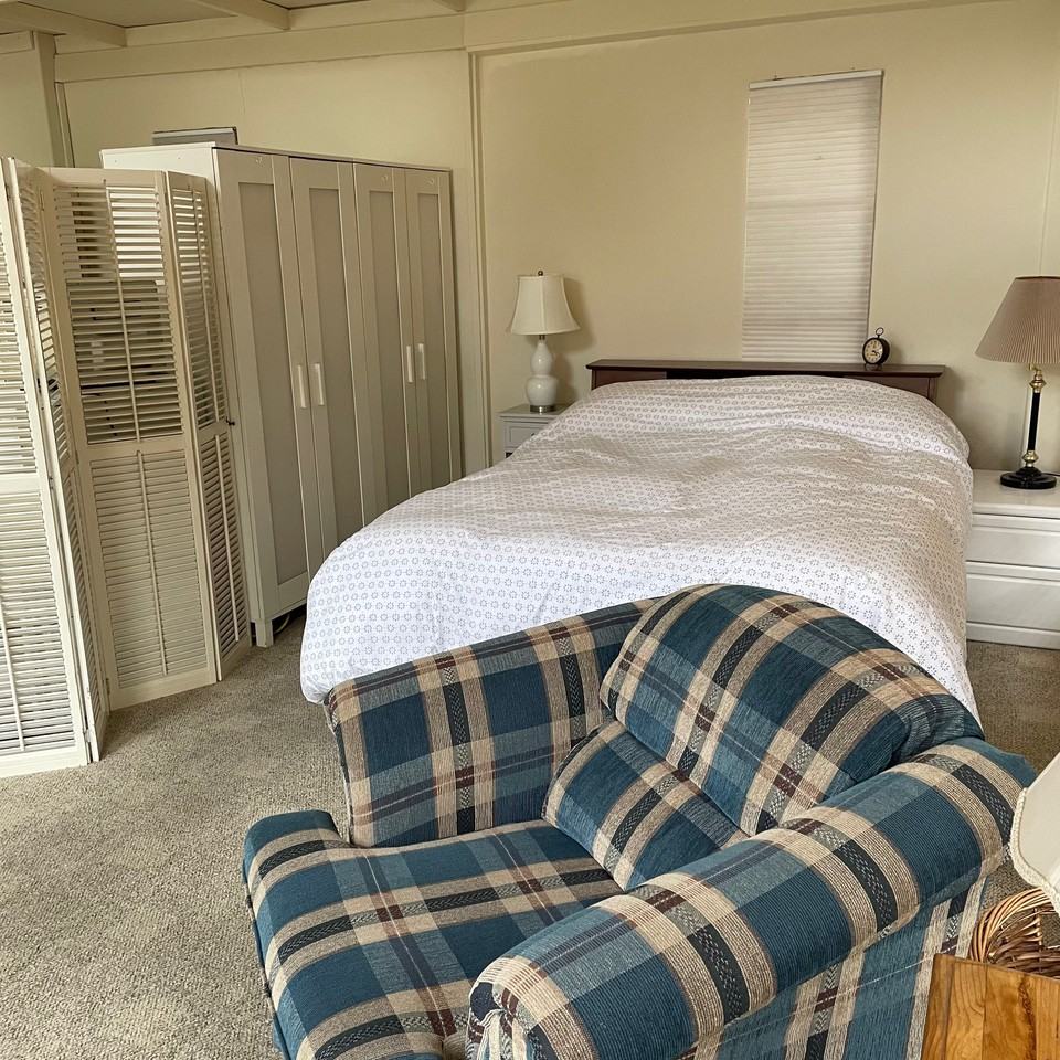 1309 D Street #A - Photo 4 of 13