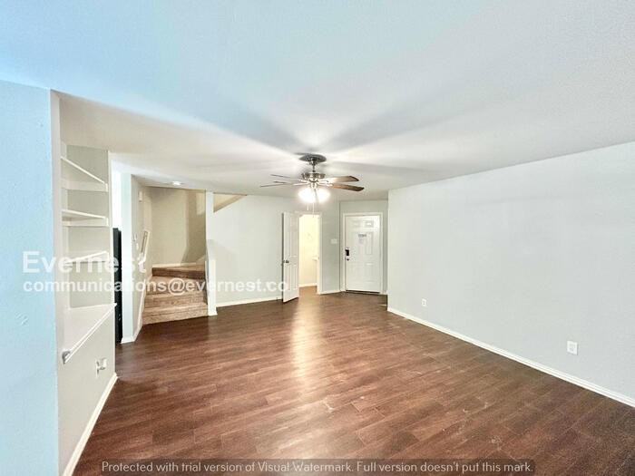 320 Ezekial Avenue - Photo 3 of 24