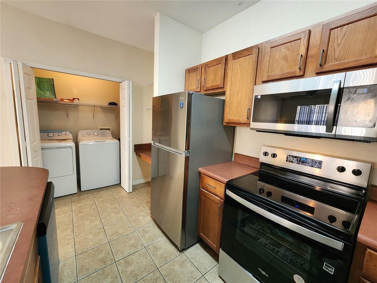 8137 Claire Ann Dr #203 - Photo 7 of 17