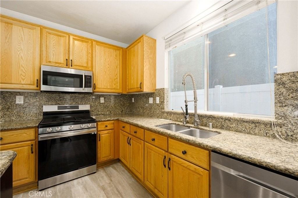 10 Lazurite - Photo 6 of 28