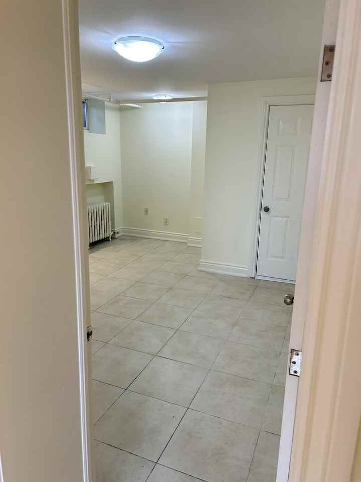 121 Cheritan Avenue #L - Photo 6 of 11