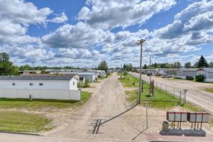 featured image of 3903 41 Ave