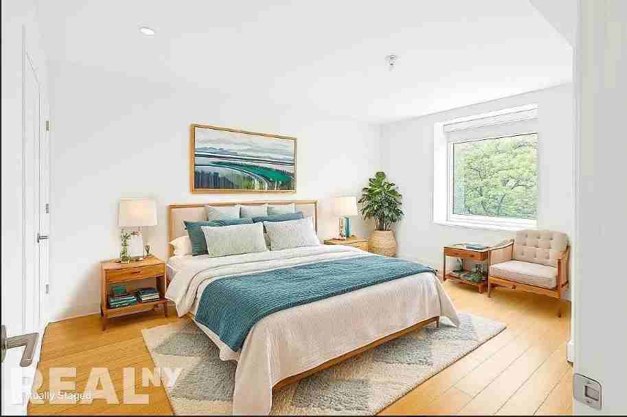 Concord Street #3F - Photo 4 of 12