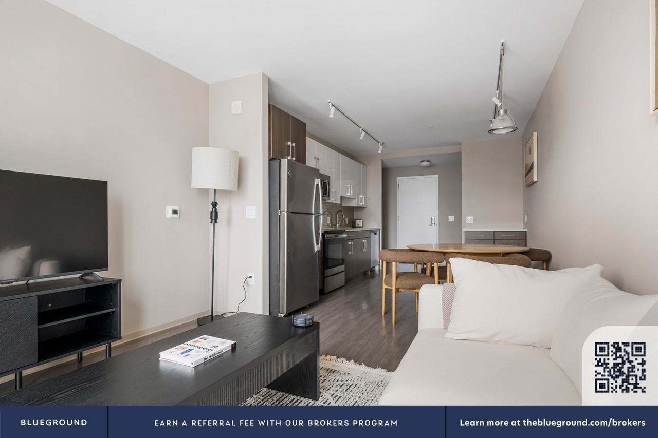 1 Nashua Street - Photo 5 of 24