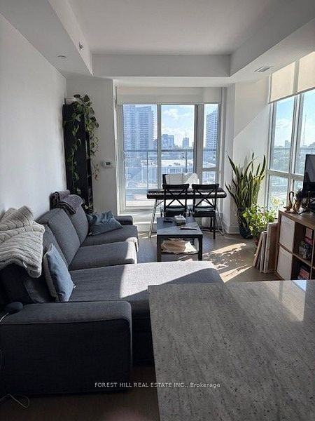 1486 Bathurst Street #606 - Photo 4 of 14