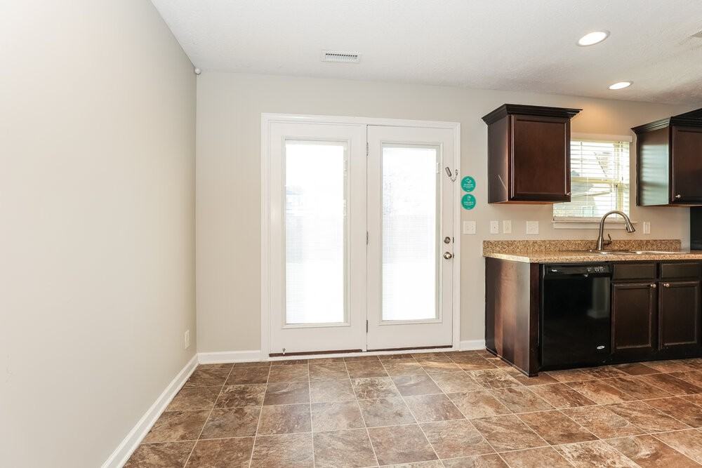 3409 Smarty Jones Ct - Photo 6 of 17