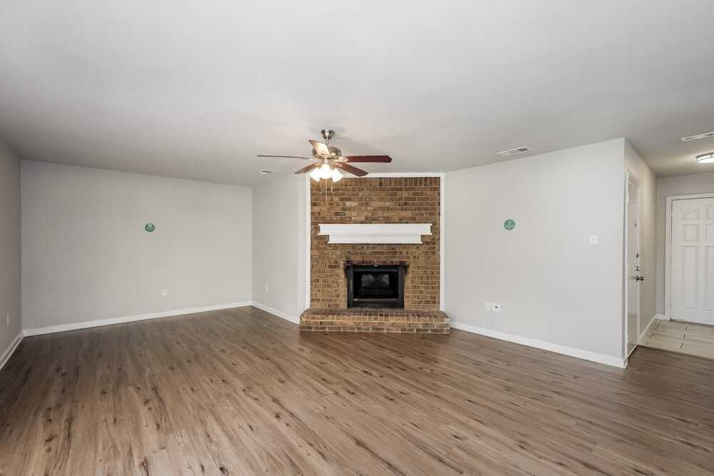 5719 Myers Rd - Photo 4 of 16