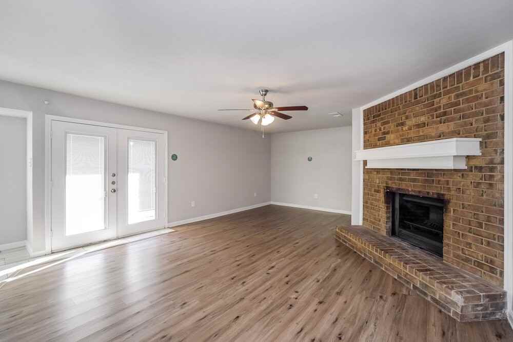 5719 Myers Rd - Photo 5 of 16