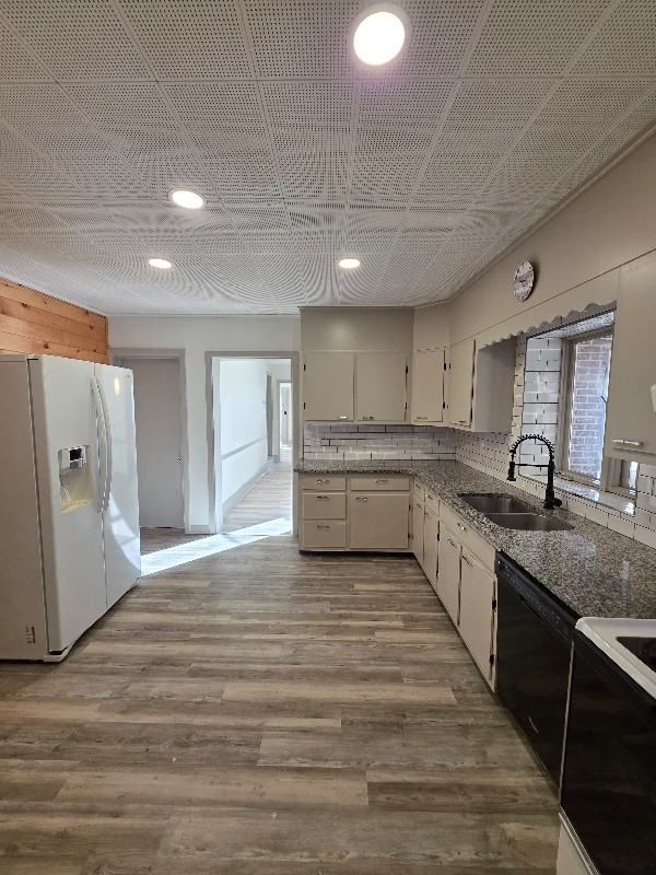 2827 Horseshoe Pike - Photo 3 of 27