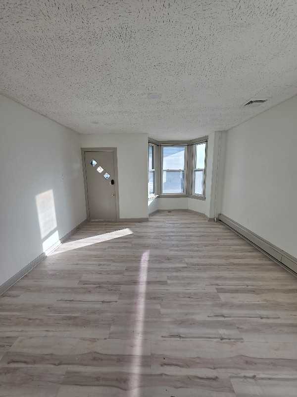 2827 Horseshoe Pike - Photo 7 of 27