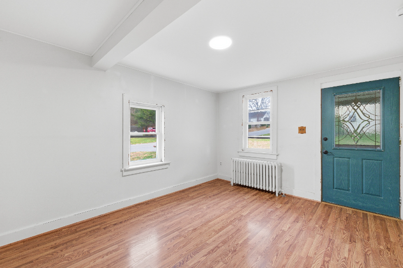 4 Grandview St - Photo 3 of 17