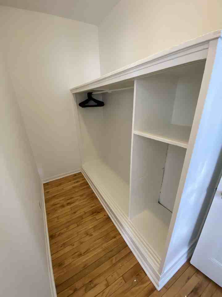 W Bryn Mawr Ave & N Kenmore Ave - Photo 4 of 6