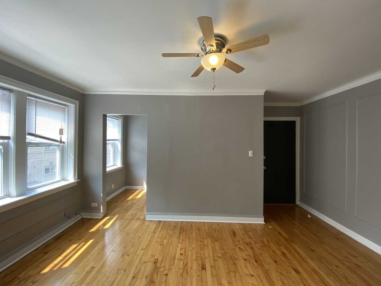 W Bryn Mawr Ave & N Kenmore Ave - Photo 2 of 6