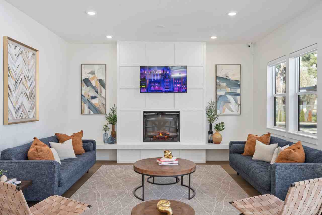 Pacific Valley Apartments - Photo 3 of 50