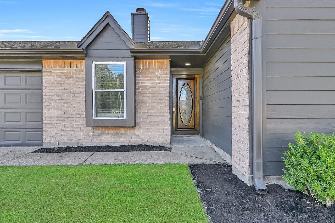 2513 Northern Drive #NA - Photo 3 of 32