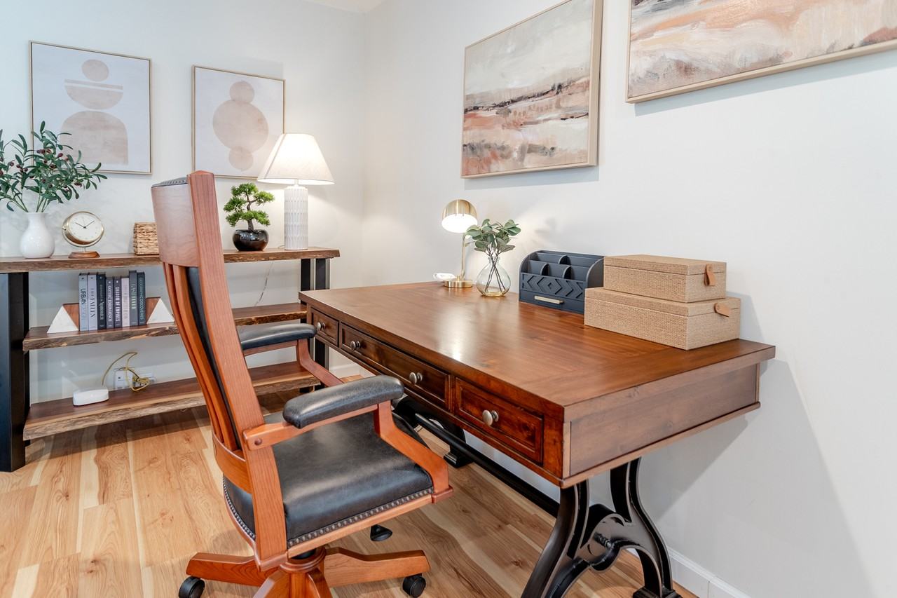 3515 Indianbrook Dr #NA - Photo 4 of 36