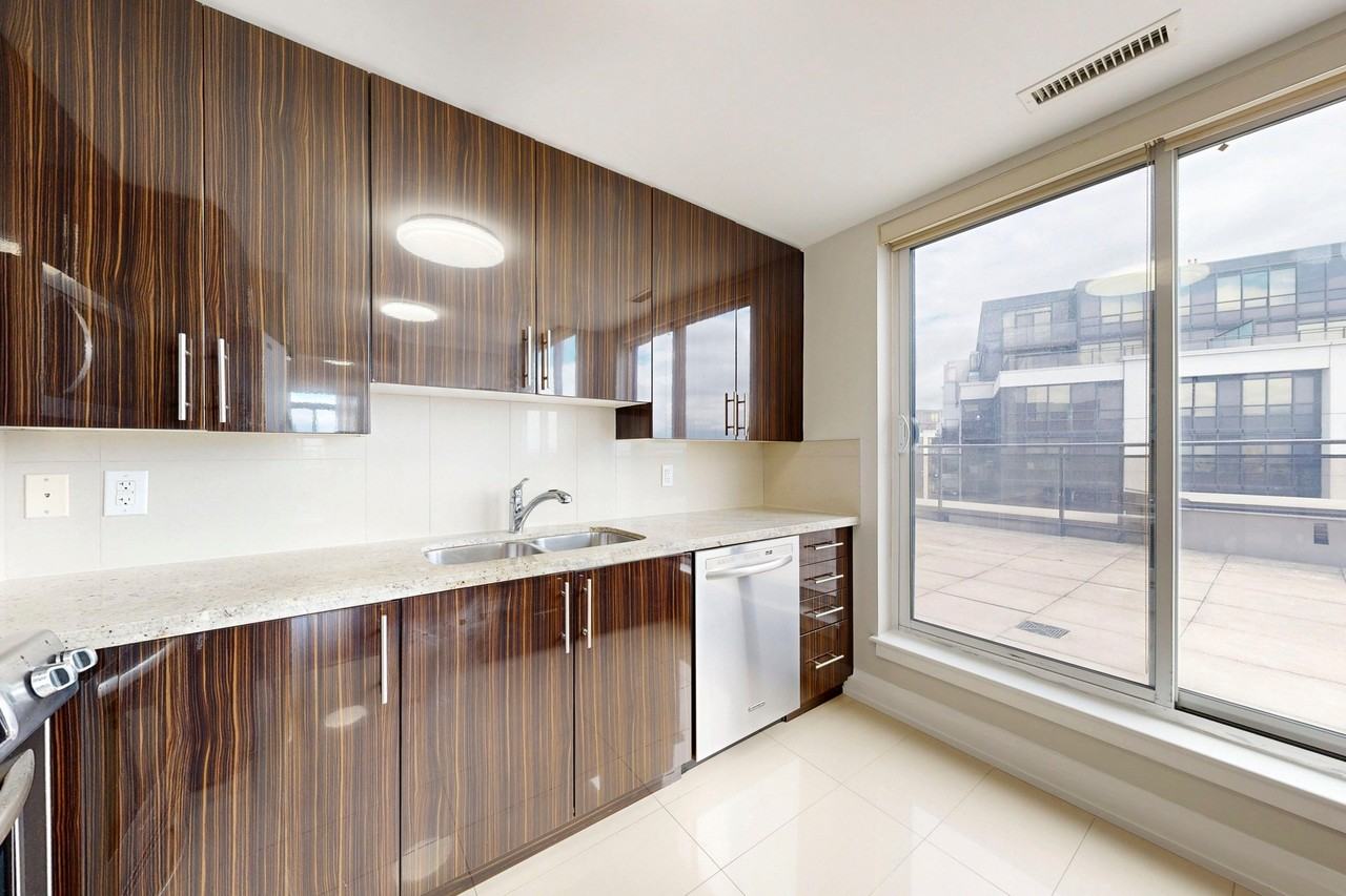 55 De Boers Drive - Photo 2 of 57