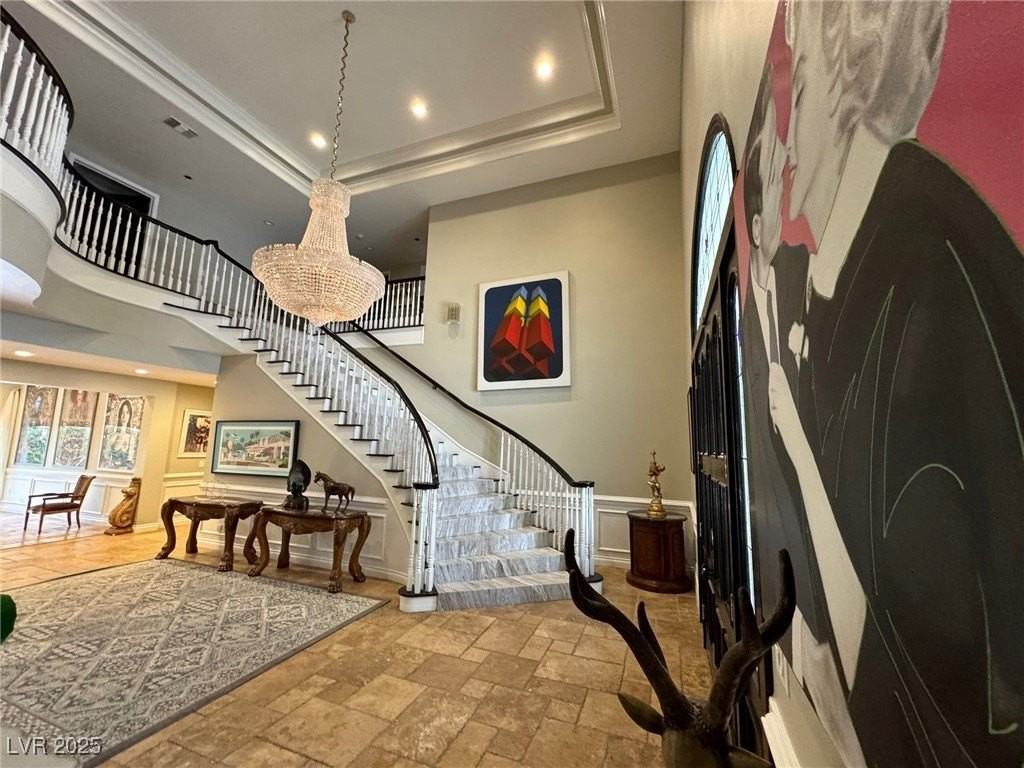 3160 Bel Air Drive - Photo 4 of 40