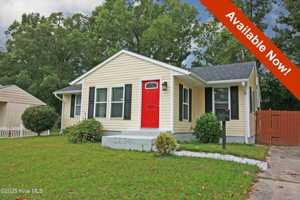 featured image of 1015 River Street