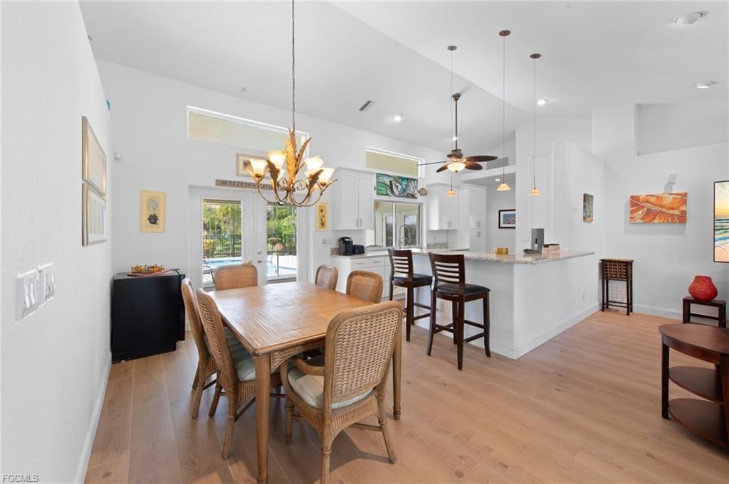 170 Sw 52nd St - Photo 7 of 8