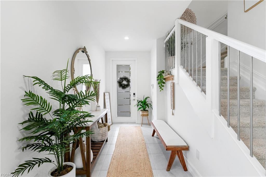 7578 Rockefeller Dr - Photo 2 of 8