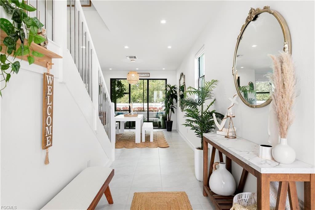 7578 Rockefeller Dr - Photo 3 of 8