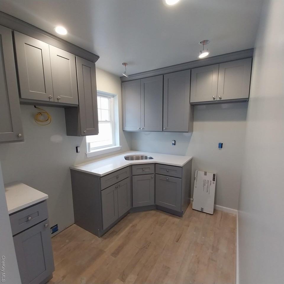 343 Jackson St #3 - Photo 5 of 23